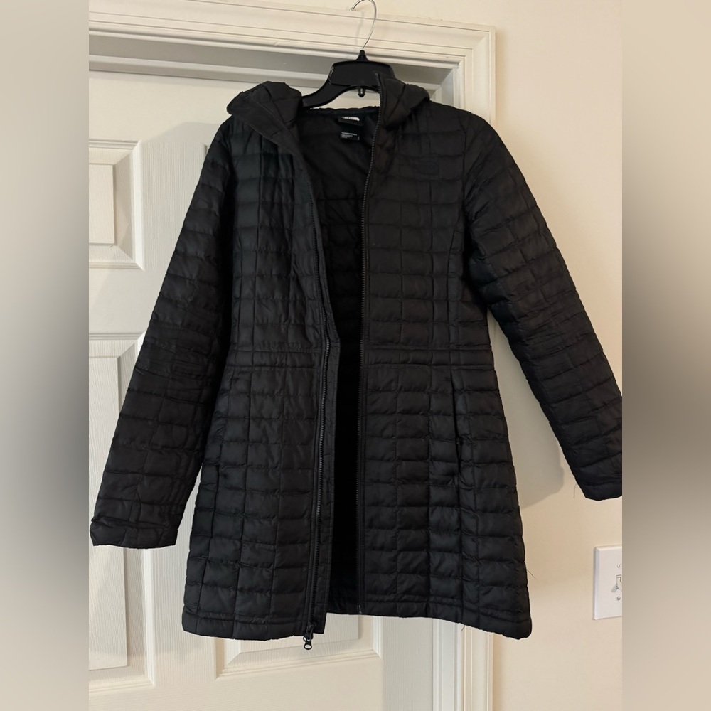 Women's North Face Black ThermoBall Eco hooded Parka